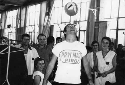 Socrealistički pimp style / Priče iz fabrike 1973. Socrealistički pimp style / Priče iz fabrike 1973.