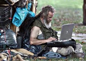 293homeless-laptop