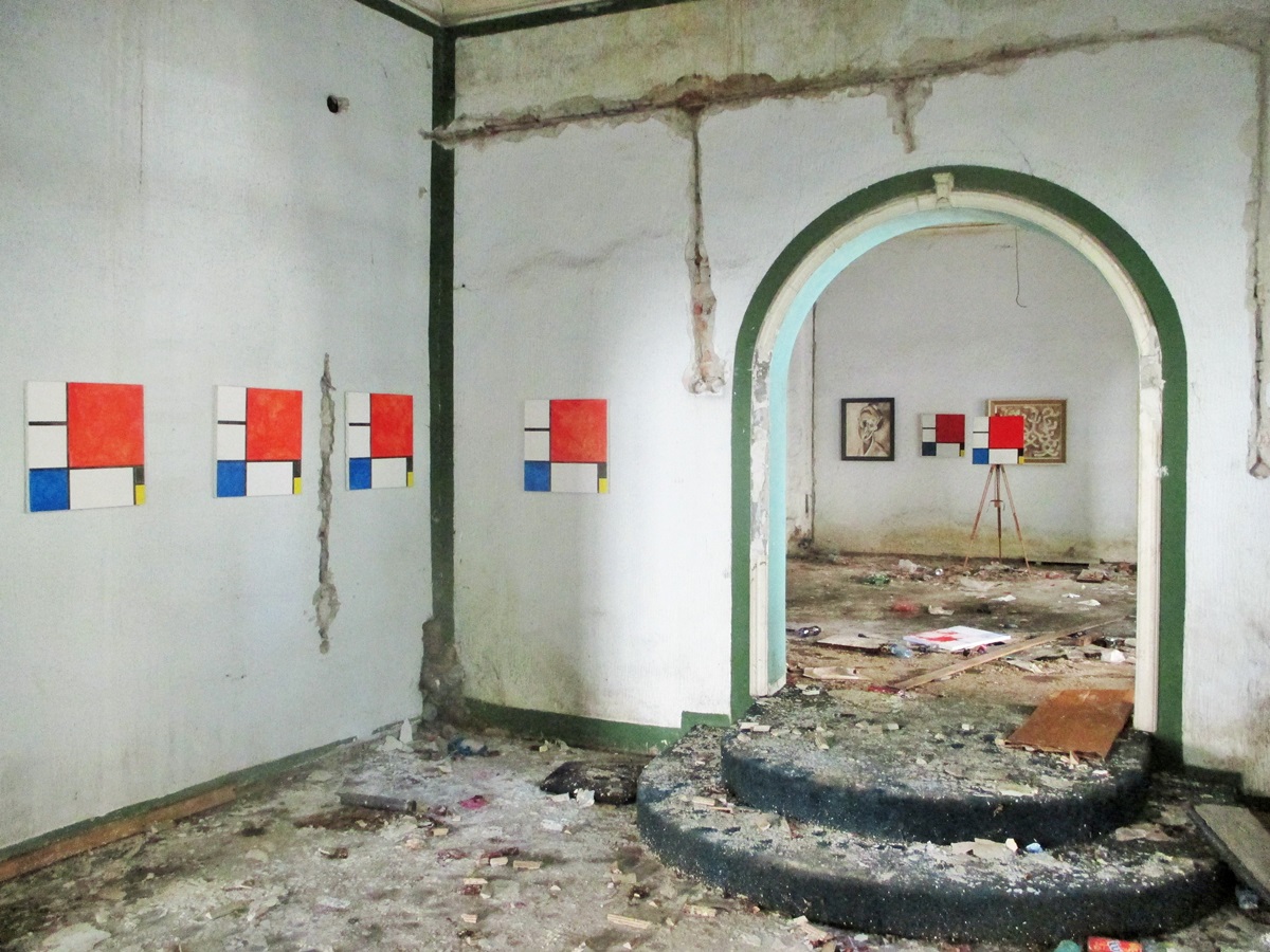 Sl. 8: „Sećanja na jednog Mondrijana“, napuštena fabrika, Zemun 2021